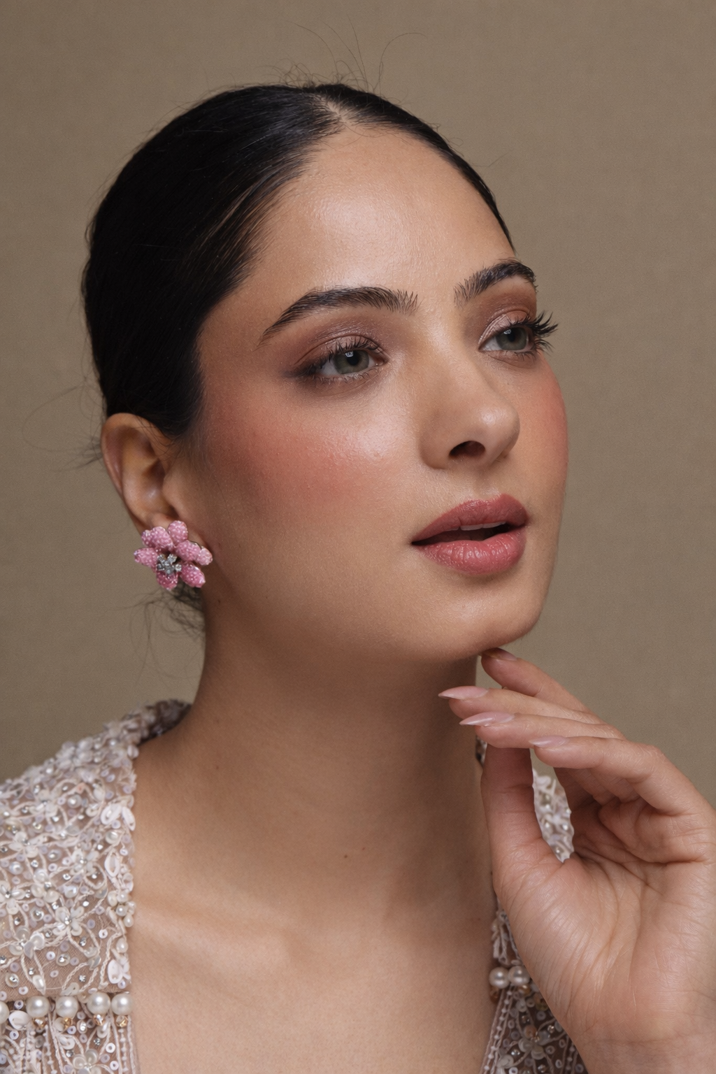 Rosé Bloom Studs
