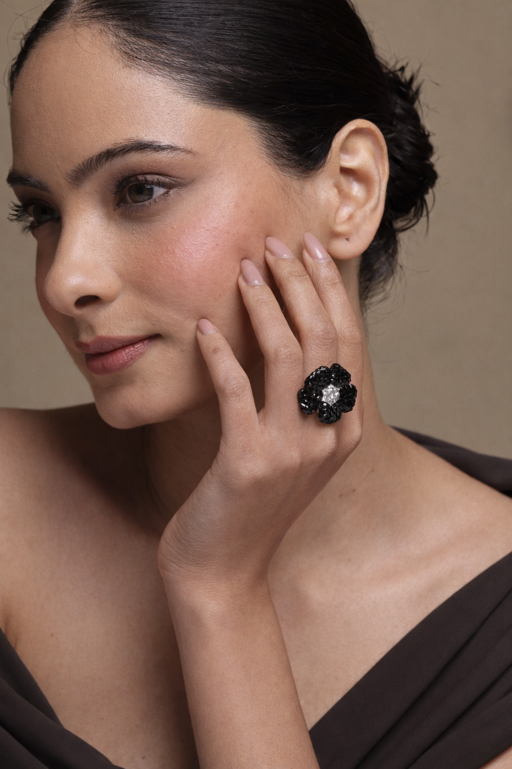 Midnight Fleur Ring