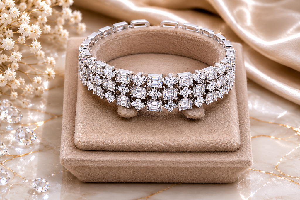 Éclat Cascade Cuff