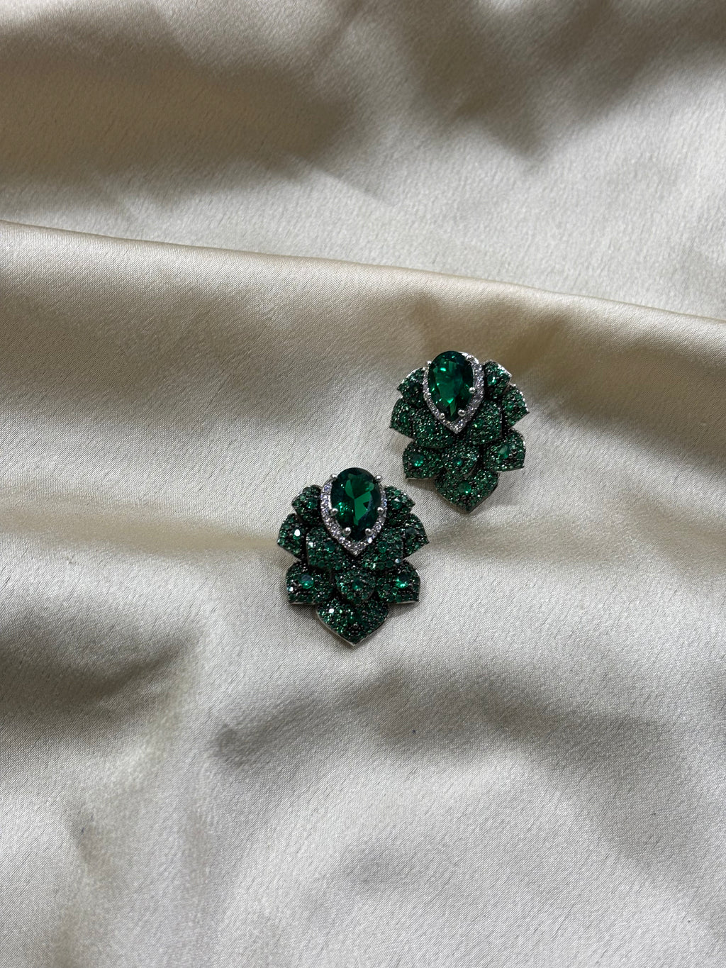 Veloura Green