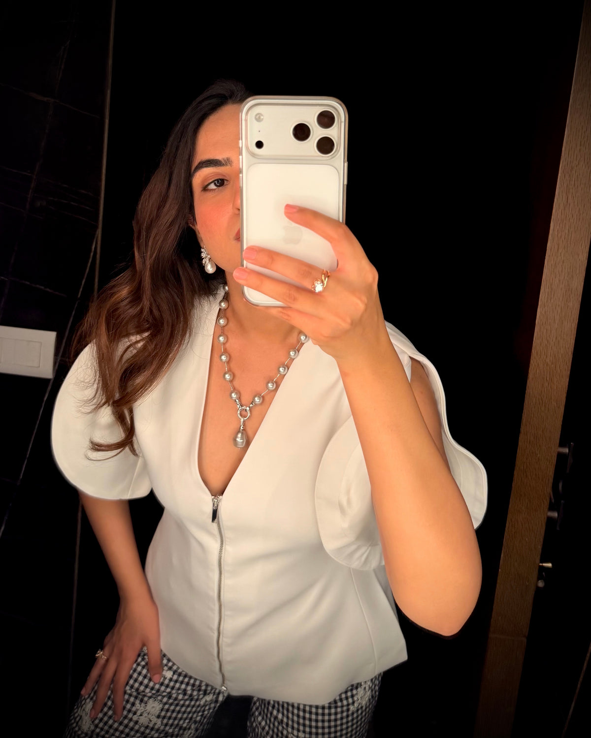 Élise Pearl Necklace