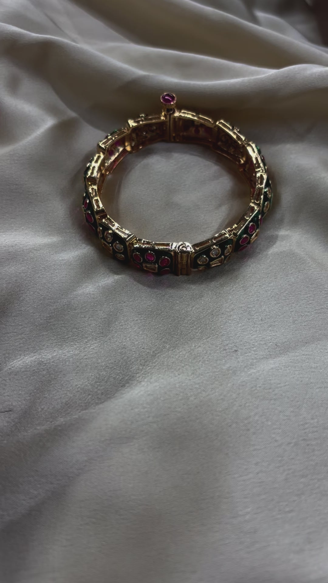 Tara Sitara Bangle