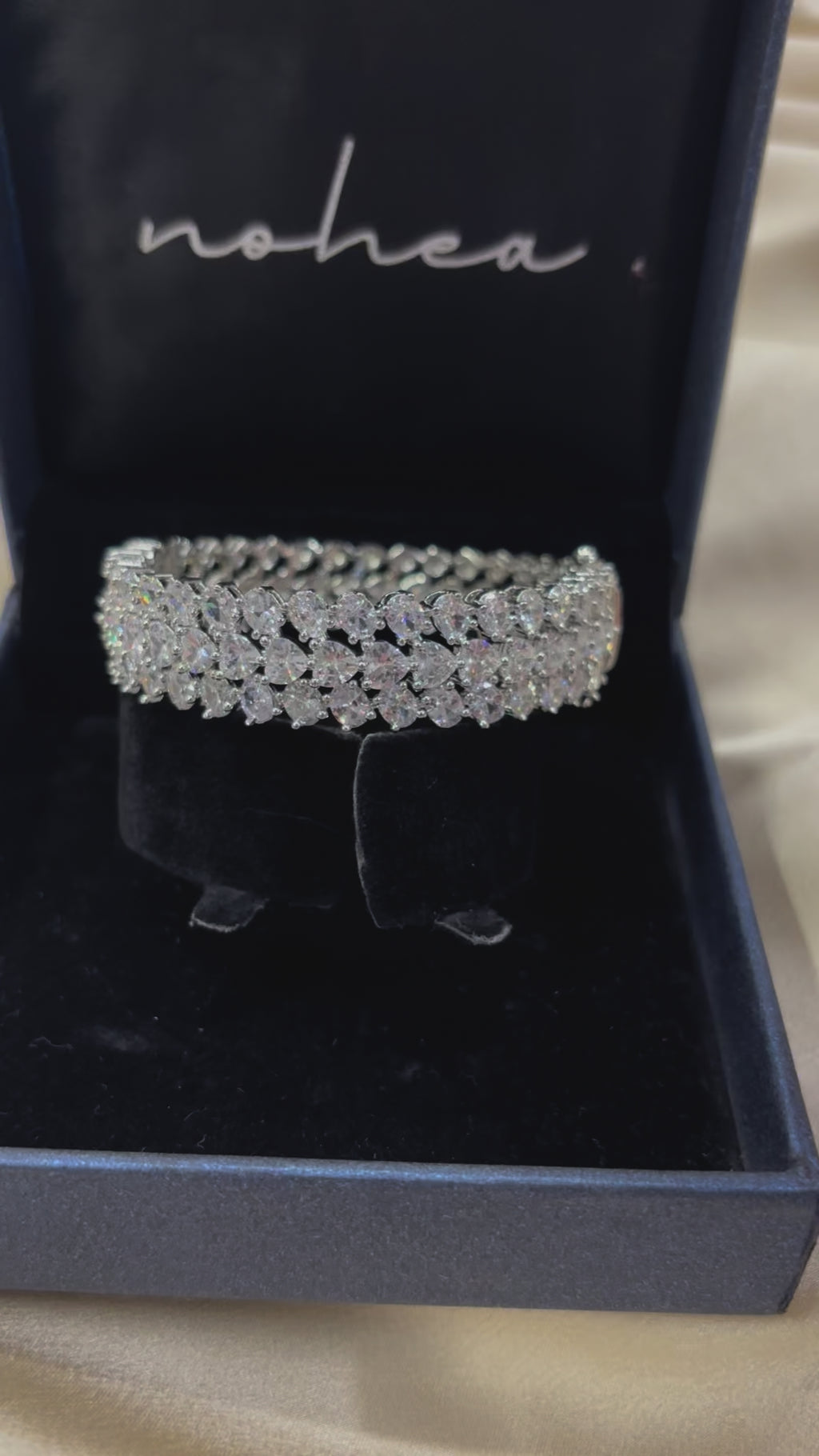 Tara Glow Bangle