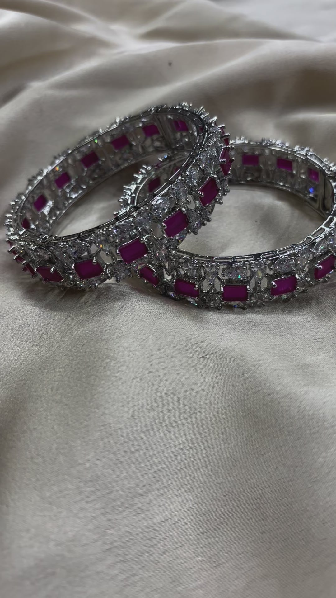 Ruhani Charm Bangle