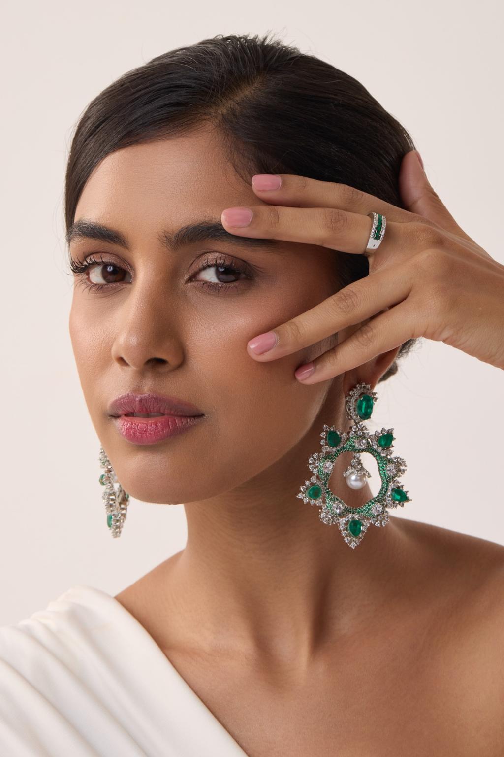 Emerald Éclat Ring