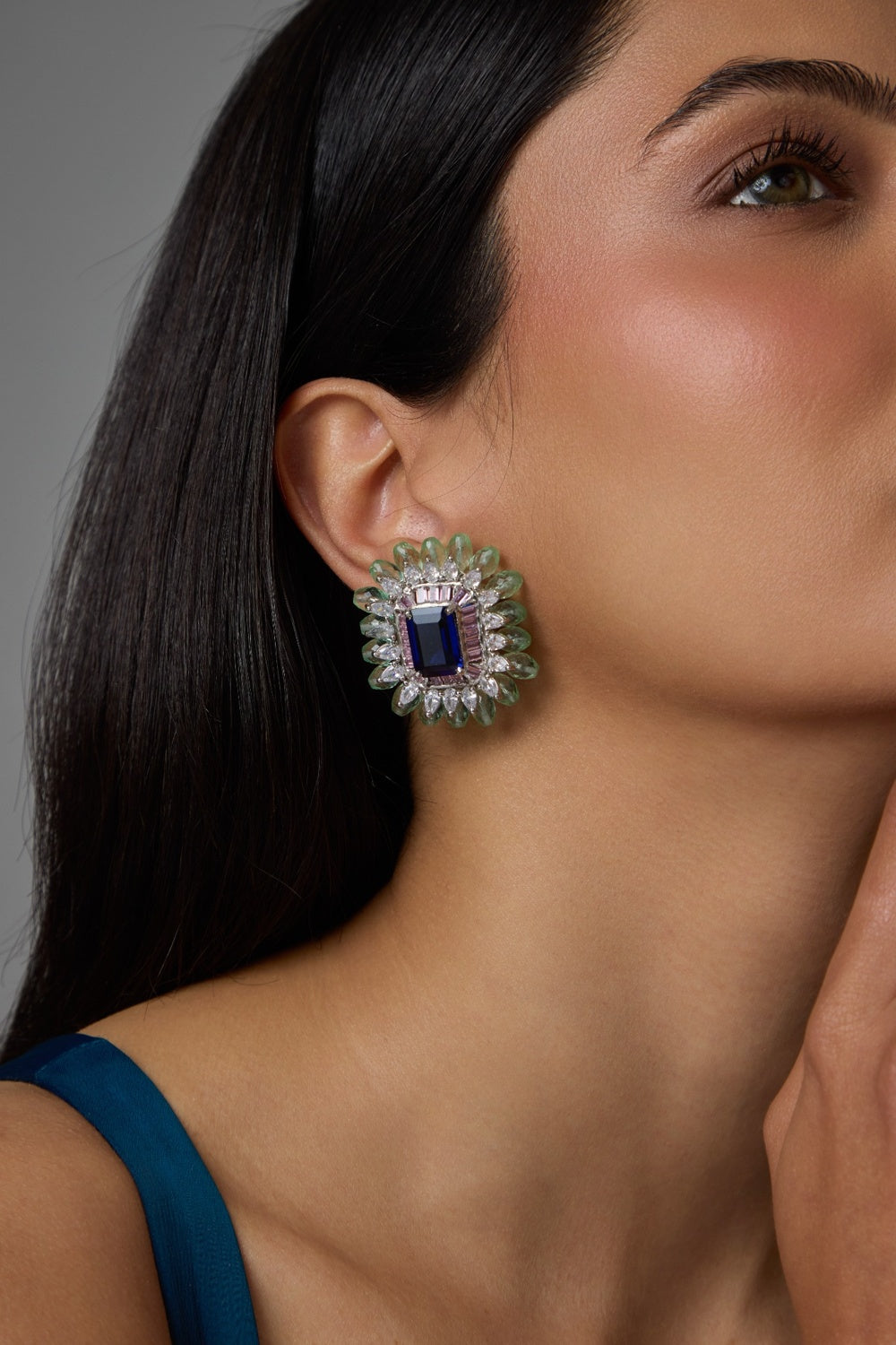 Verde Imperia Studs