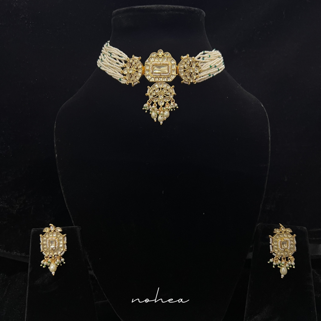 Bella Choker Set