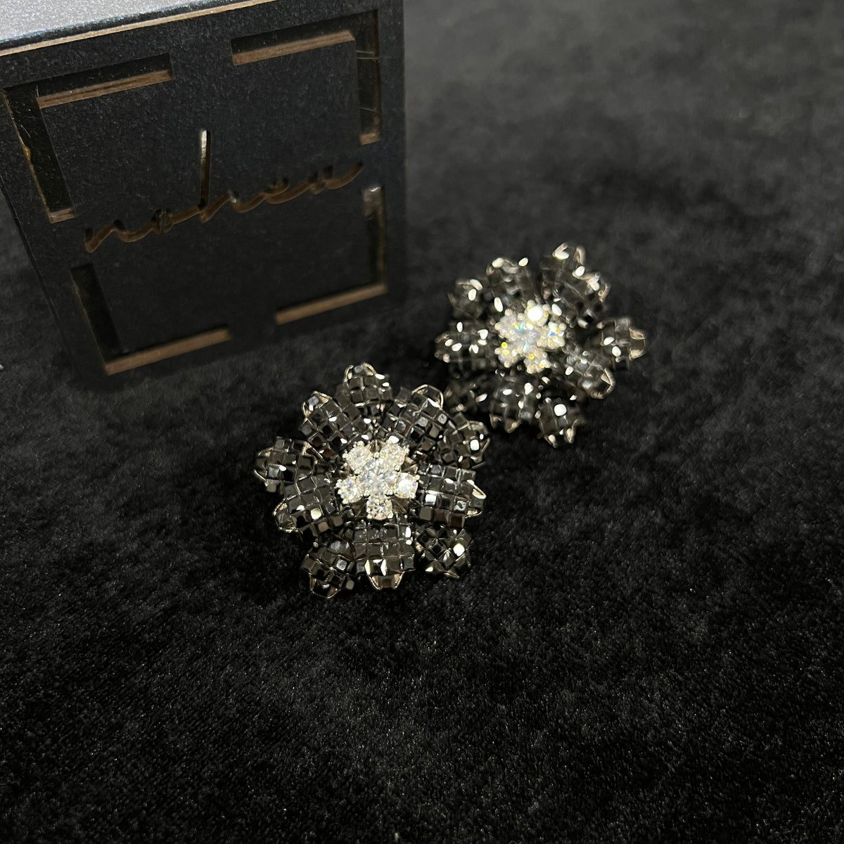 Jewelled Flora Earrings